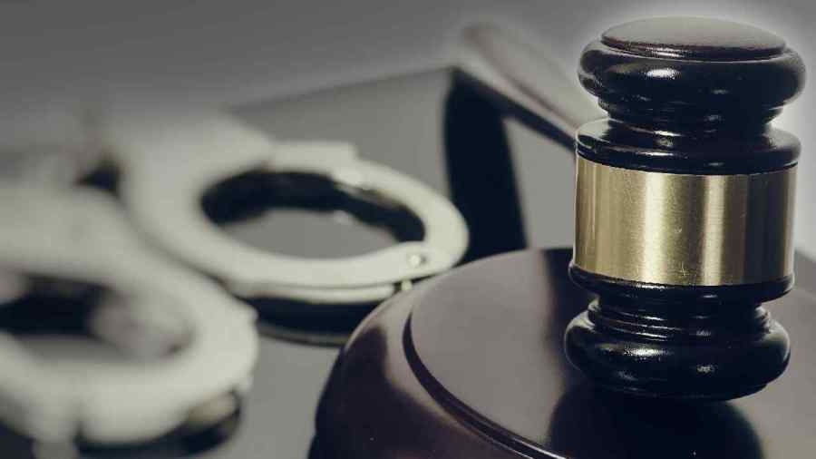 Former Sumner County pastor sentenced after stealing funds from food bank