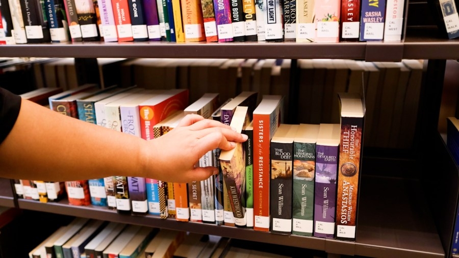 Sumner County to discuss, again, book collection policy for public libraries
