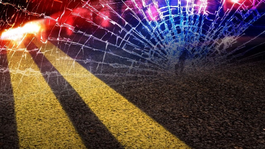 2 dead, at least 1 charged after crash in Coffee County