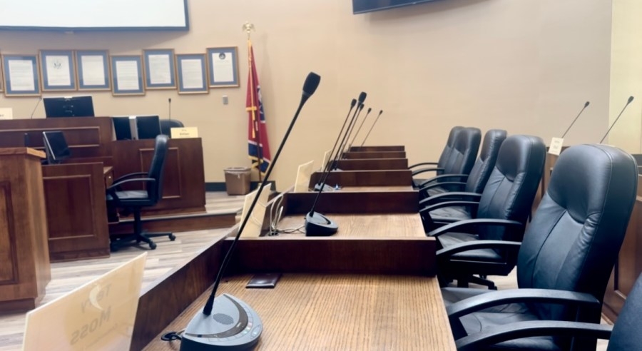 Sumner County rejects term limits on county officials — for now