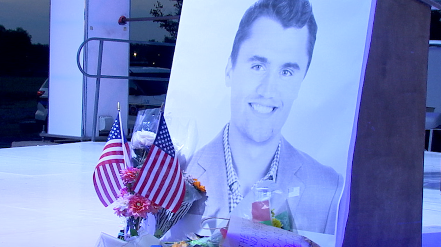 Over 1,000 gather in Murfreesboro to honor Charlie Kirk at candlelight vigil