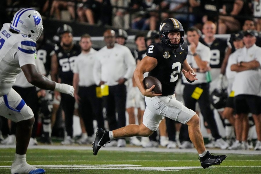 No. 20 Vanderbilt scores its most points in 107 years with 70-21 win over Georgia State