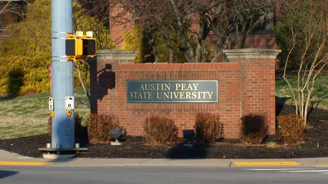 Chris Parson accounts for 4 TDs to lead Austin Peay to 42-10 rout over Utah Tech